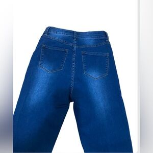 Fashion Nova Women's Medium Blue Wash  Aria Sculpting Skinny Jeans Sz 11